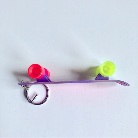 VINTAGE Skateboard Keychain LAURENT DAVID Pink Unisex 6 3/4” - Picture 3 of 9